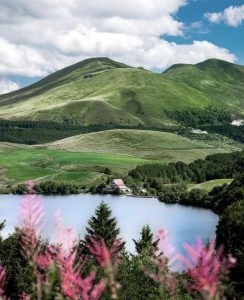 Lac de Guéry, plan d'eau auvergne, que voir a moins de 100 kilomètres de Vichy, auvergne